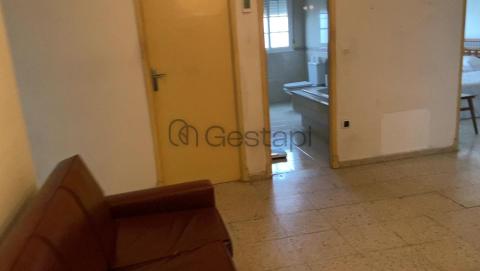 EDIFICIO CON GRAN POTENCIAL EN SAN VICENTE DO GROVE