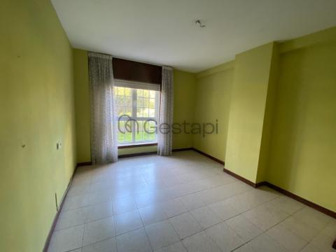 PISO 3 HABITACIONES C/ VIGO EN SANXENXO